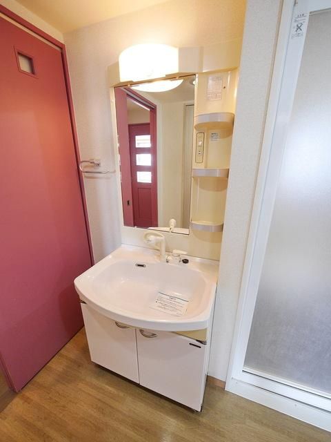 洗面設備　※別部屋イメージ