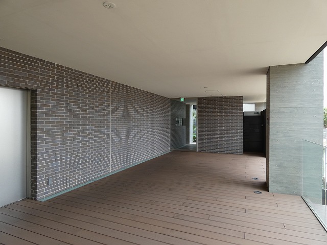 エントランス　エントランス