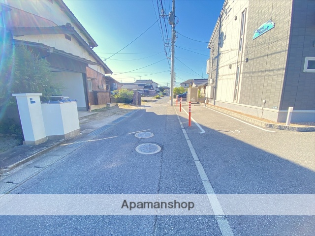 その他　前面道路（その他）まで0m