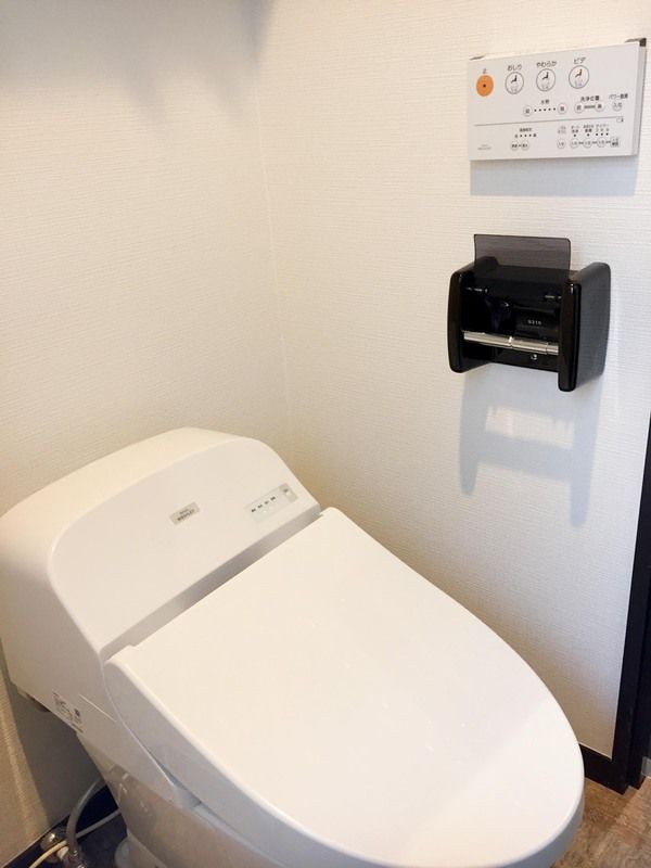 トイレ　トイレ