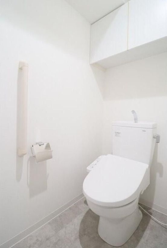 トイレ　別タイプ部屋　参考写真です