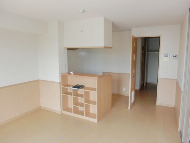 その他部屋・スペース　テラス側からのＬＤＫです。