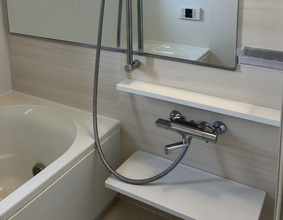 バス・シャワールーム