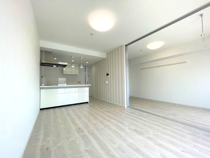 居室・リビング　同間取り、別号室写真です。