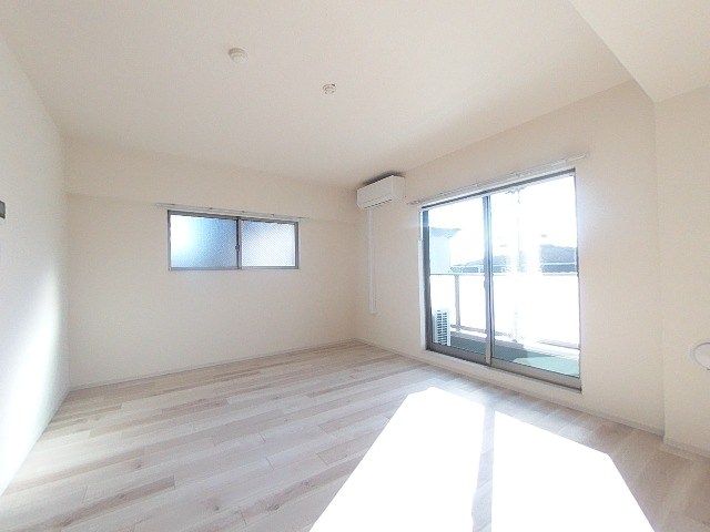 居室・リビング　※同物件他部屋写真です※