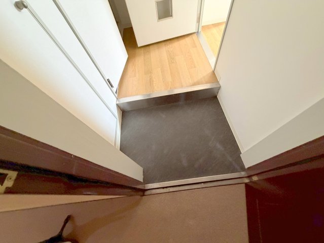 玄関　素敵な玄関は毎朝あなたを元気に送りだしてくれますよ。