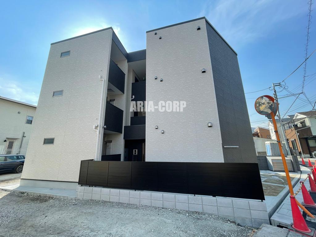 建物外観　2022年完成、大手ハウスメーカー施工デザイナーズアパート！