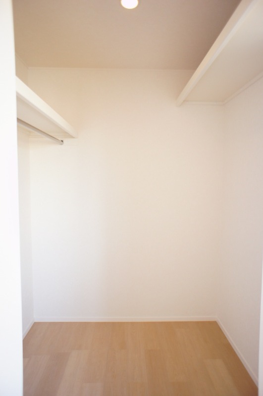 収納　図面と現状に相違がある場合には現状を優先