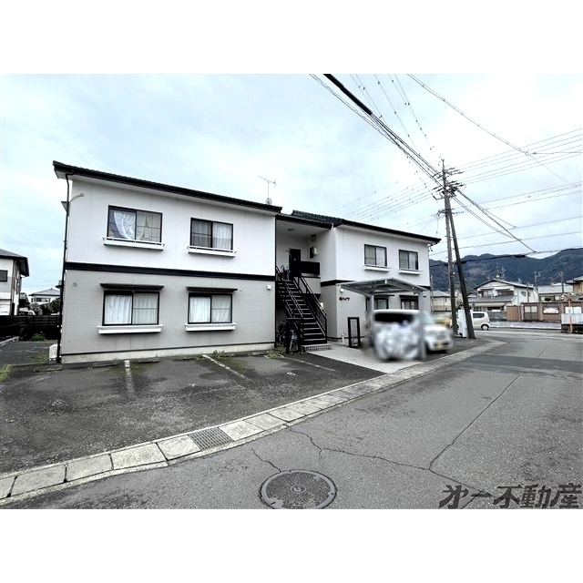 エントランス　建物外観