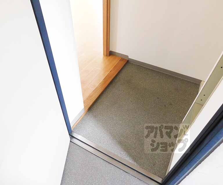 玄関　コンパクトな玄関です