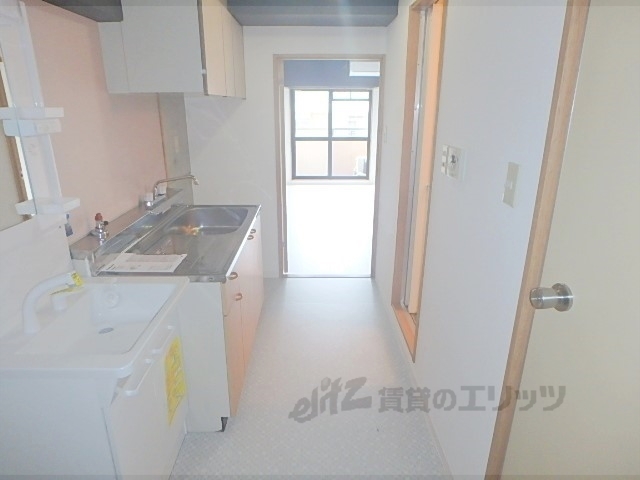 その他部屋・スペース　廊下