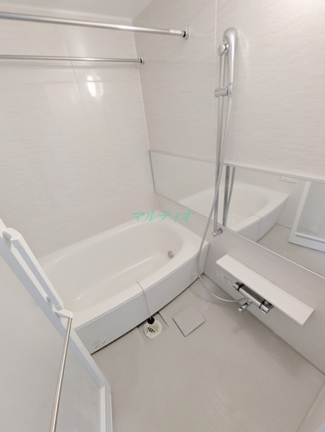バス・シャワールーム　浴室