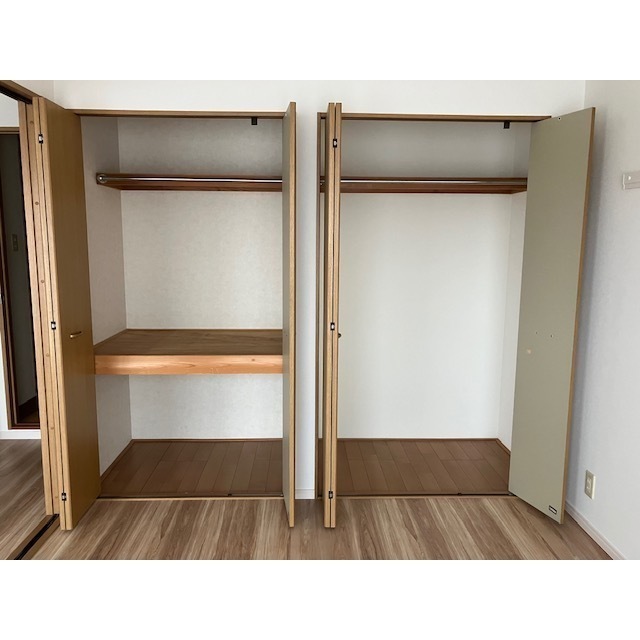 収納　南側洋室