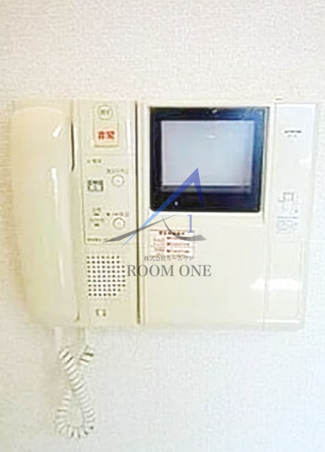 セキュリティ　モニター付きインターホンです。