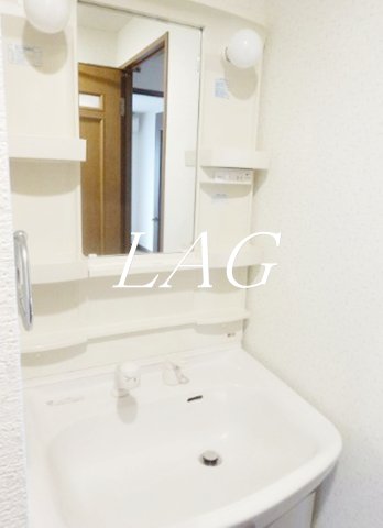 洗面設備　洗面台です。