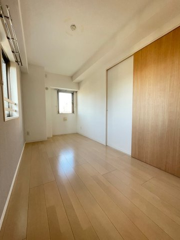 居室・リビング　ゆったり過ごせる居間です