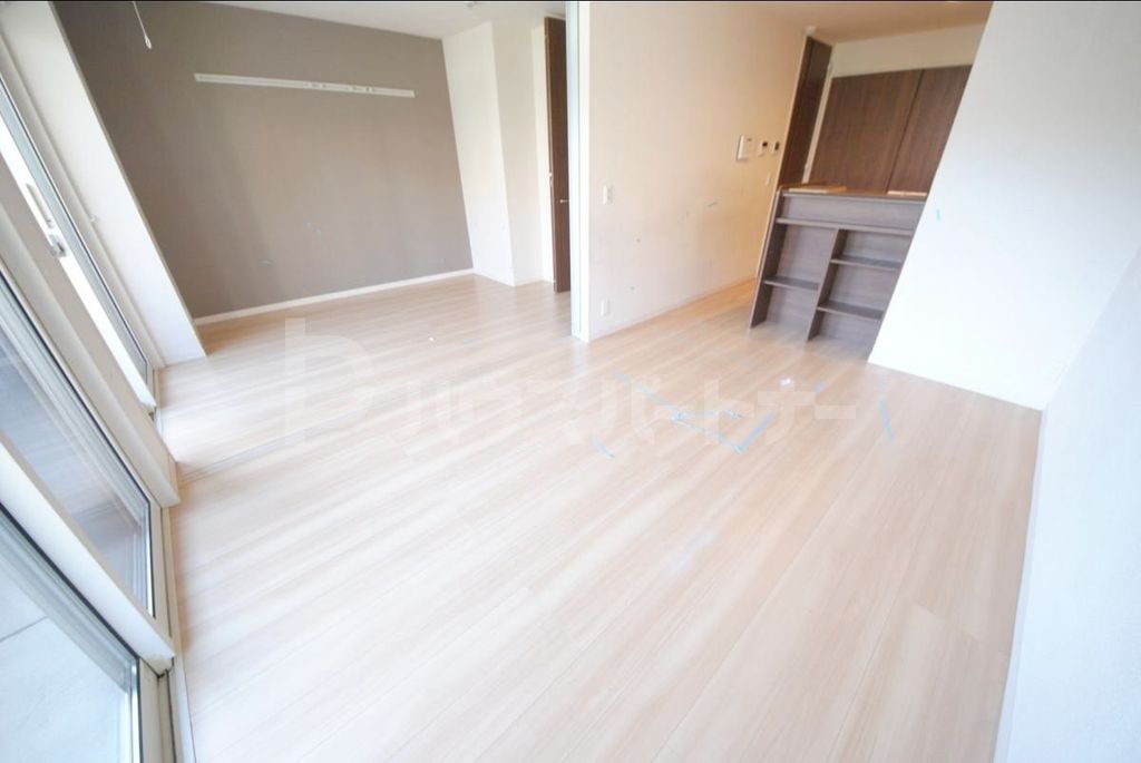 居室・リビング　リフォーム中です。