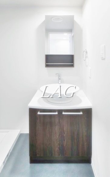 洗面設備　洗面台です。