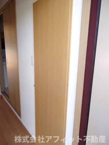 玄関　シューズボックス