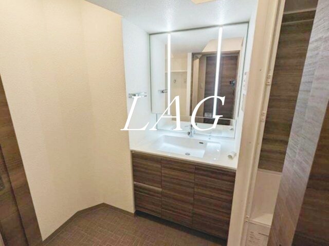 洗面設備　洗面台です。