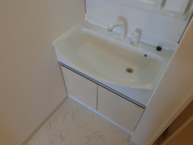 洗面設備　洗髪洗面化粧台