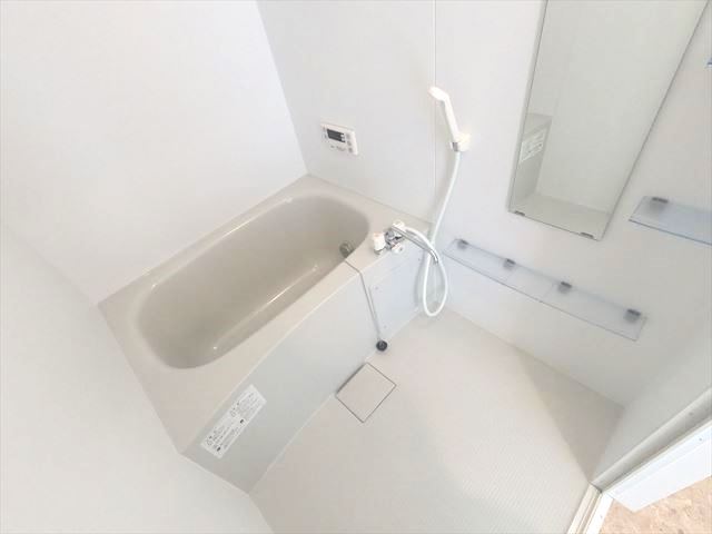 バス・シャワールーム　追い焚き機能付