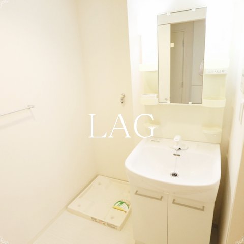 洗面設備　独立洗面台です。