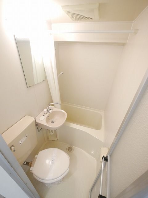 バス・シャワールーム　★バスルームです★