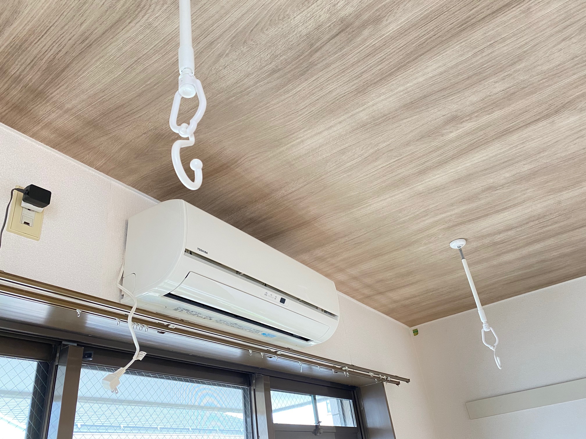 その他共有部分　エアコン１基、室内物干し付き