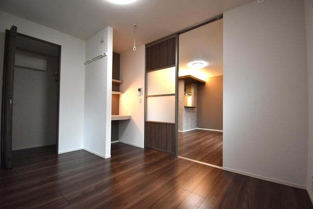 その他部屋・スペース　洋室＋ＬＤＫ