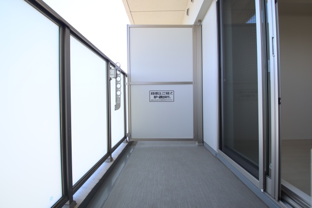 バルコニー　※別室の参考写真の為、現況優先です。