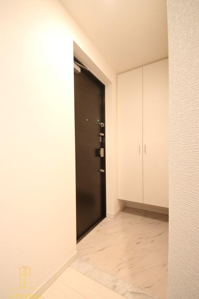 玄関　レオンコンフォート本町