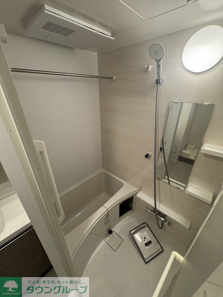 バス・シャワールーム　バス