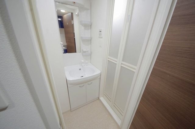 洗面設備　モデルルームです