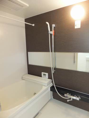 バス・シャワールーム