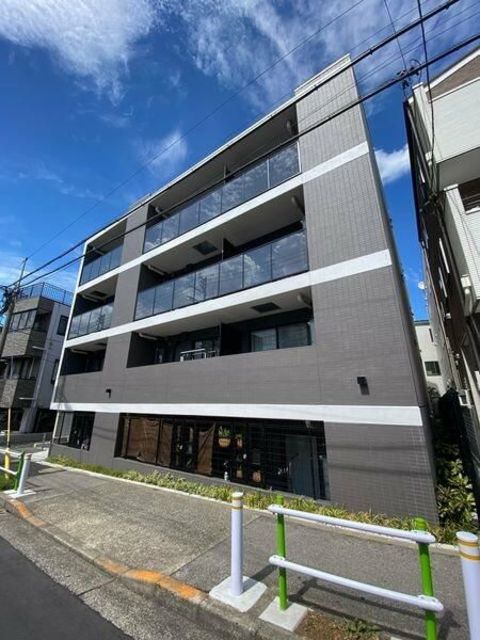 建物外観　都営三田線「新板橋駅」徒歩４分　★