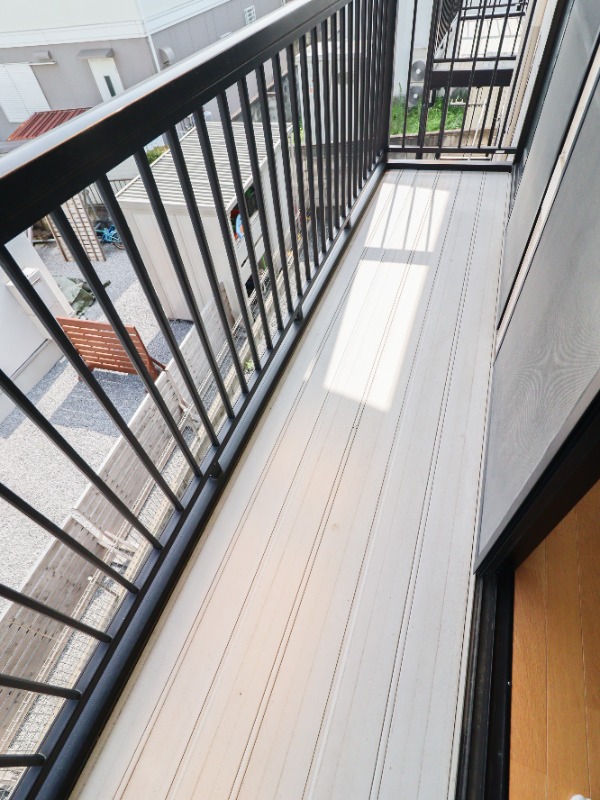 バルコニー　図面と現状に相違がある場合には現状を優先