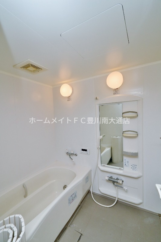 バス・シャワールーム　同型別部屋写真