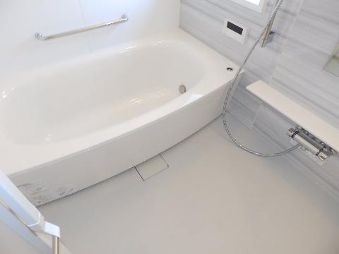 バス・シャワールーム　バス（イメージ）