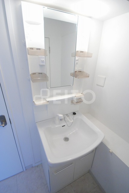 洗面設備　同タイプ写真