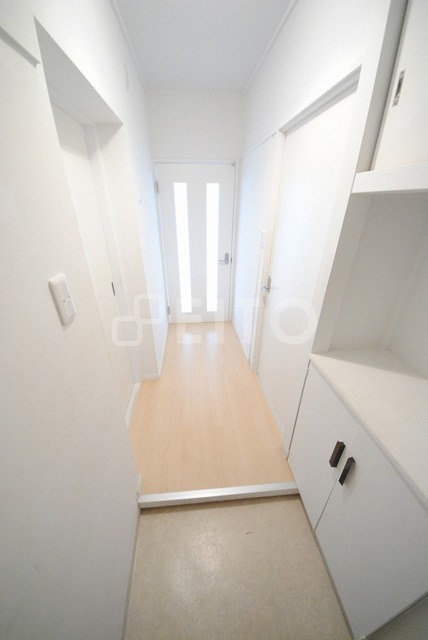 玄関　同タイプ写真