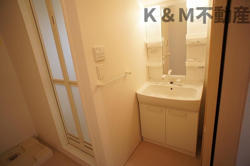 洗面設備　洗面所です