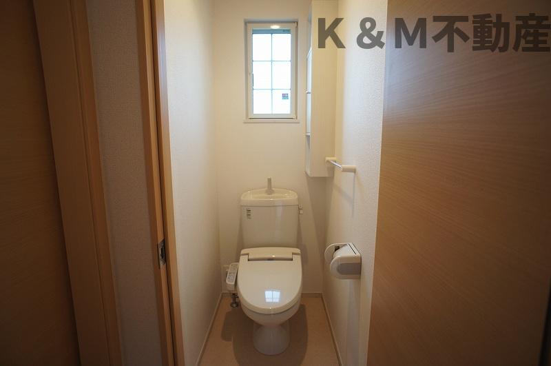 トイレ　コンパクトで使いやすいトイレです