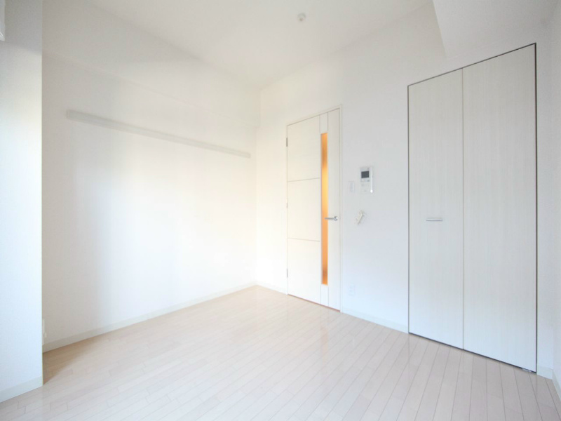 その他部屋・スペース　洋室6帖　クローゼット付（収納充実してます）