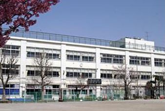 小学校　富士見丘小学校（小学校）まで563m