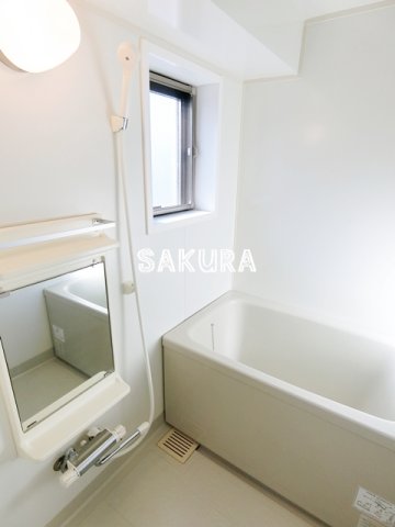 バス・シャワールーム　嬉しい追い焚き付きです♪