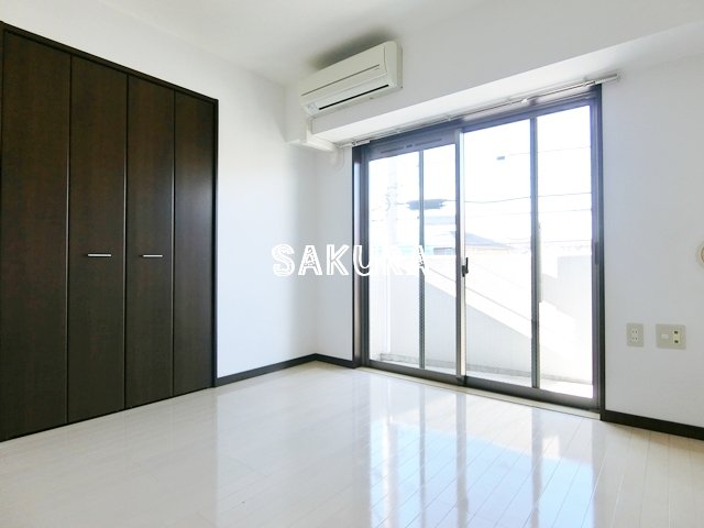 居室・リビング　落ち着いた綺麗なお部屋です♪