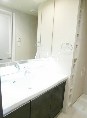 洗面設備　洗面台です。