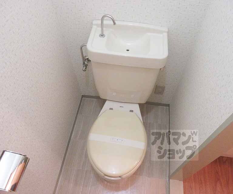 トイレ　清潔なトイレ！