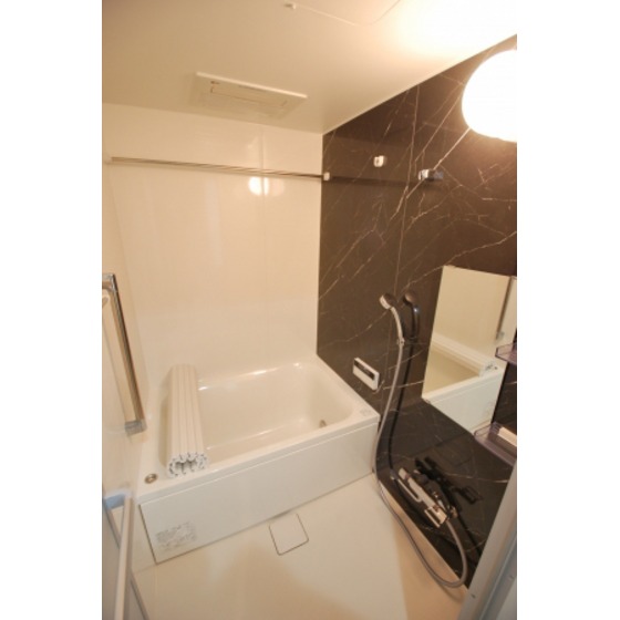 バス・シャワールーム　※同タイプのお部屋